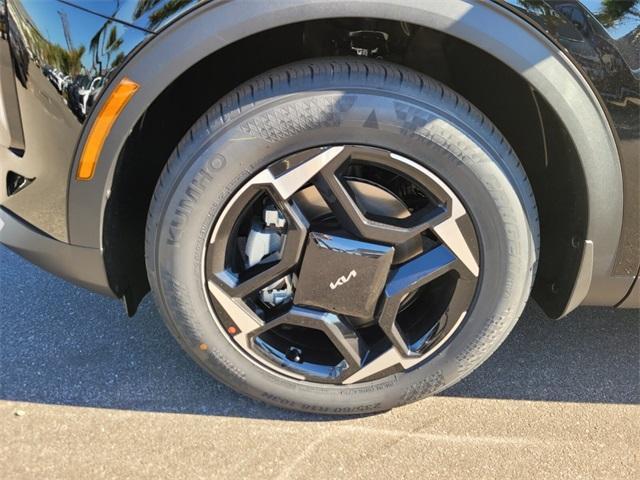 new 2026 Kia Sportage car, priced at $30,478