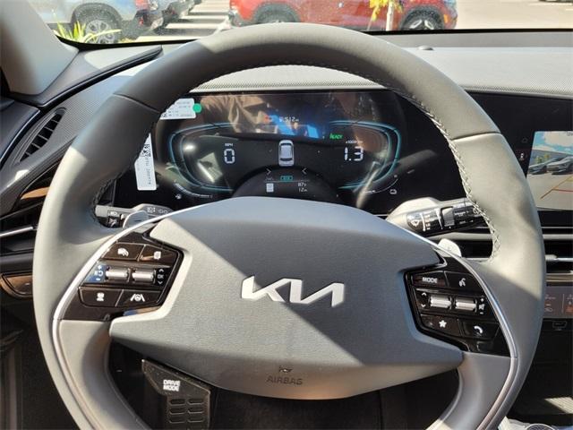 new 2025 Kia Niro car, priced at $34,055