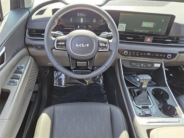 new 2026 Kia Carnival car, priced at $42,625