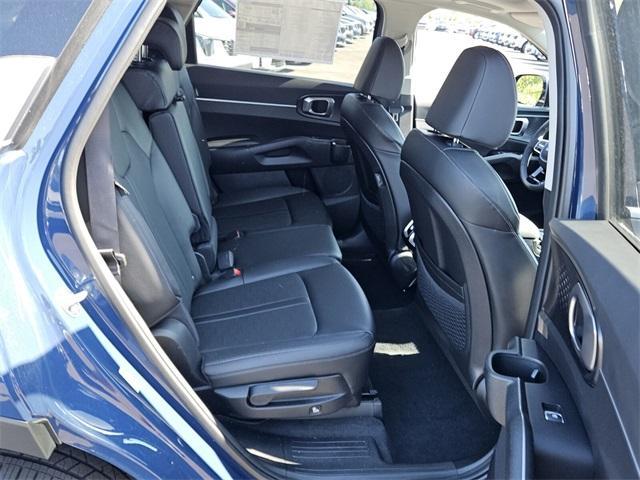 new 2025 Kia Sorento car, priced at $38,795