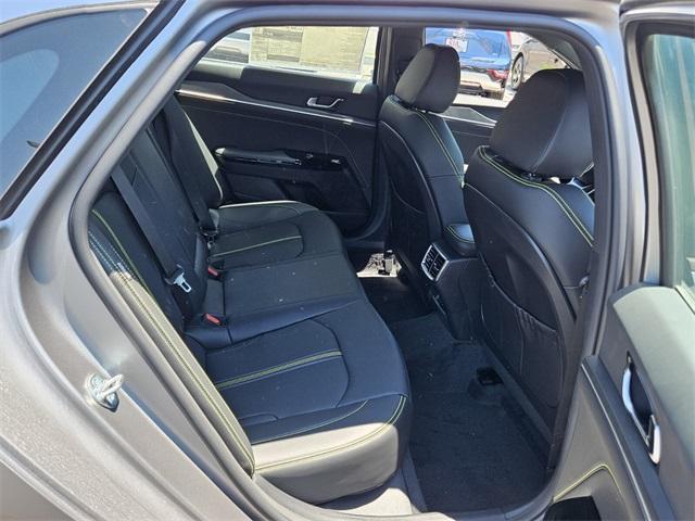 new 2025 Kia K5 car, priced at $35,125