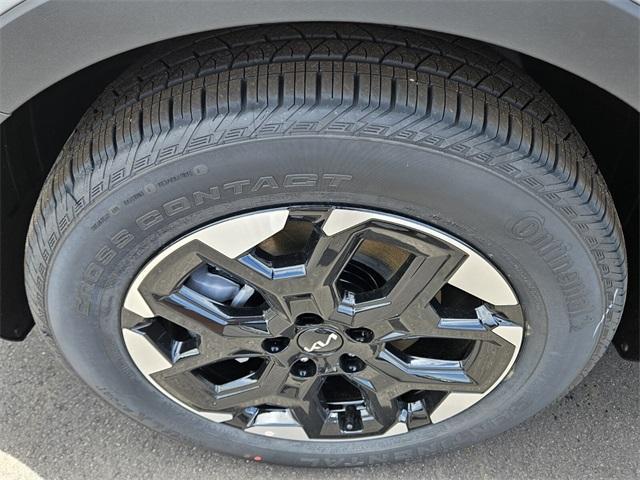 new 2025 Kia Sorento car, priced at $38,100