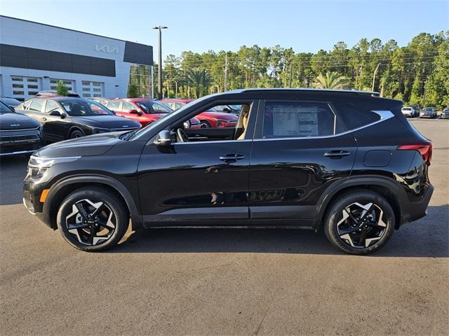 new 2025 Kia Seltos car, priced at $28,780