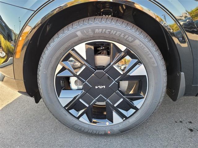 new 2026 Kia Sportage car, priced at $37,935