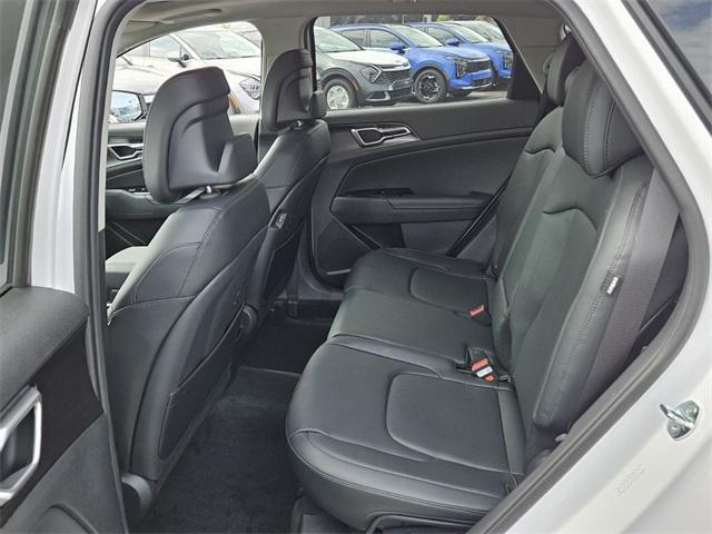 new 2025 Kia Sportage car, priced at $32,955