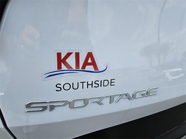 new 2025 Kia Sportage car, priced at $32,955