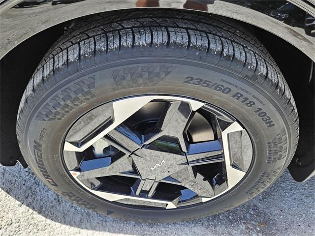 new 2026 Kia Sportage car, priced at $35,685