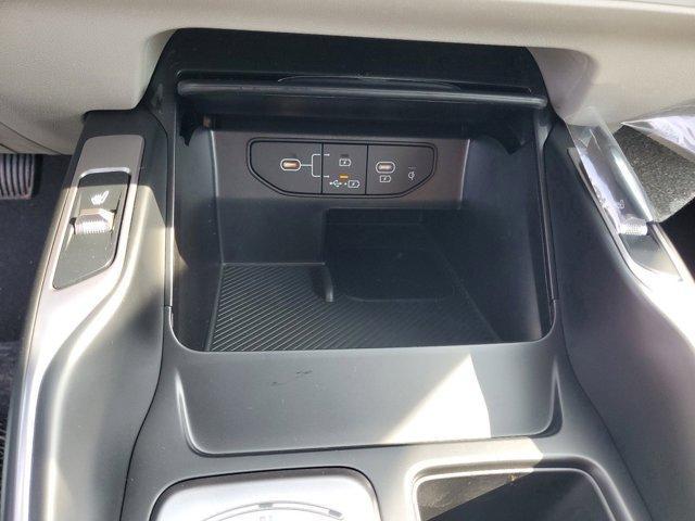 new 2025 Kia Sorento Hybrid car, priced at $43,390