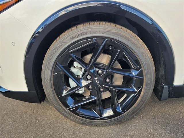 new 2025 Kia K4 car, priced at $30,147
