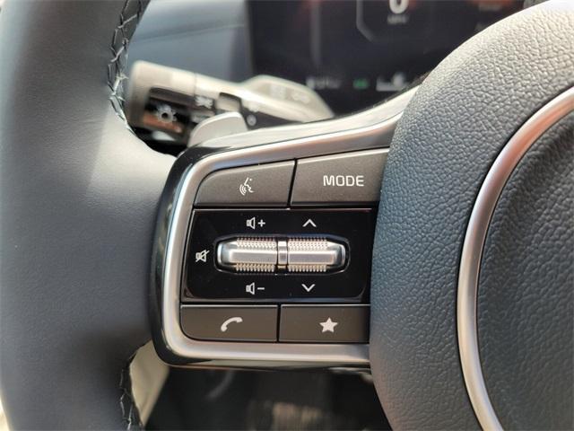 new 2026 Kia Carnival Hybrid car, priced at $55,365