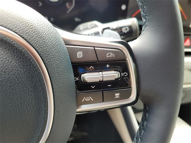 new 2026 Kia Carnival Hybrid car, priced at $55,365
