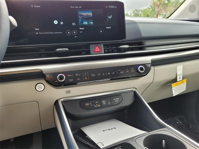 new 2026 Kia Carnival Hybrid car, priced at $55,365