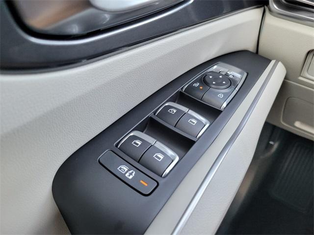 new 2025 Kia Sorento car, priced at $39,055