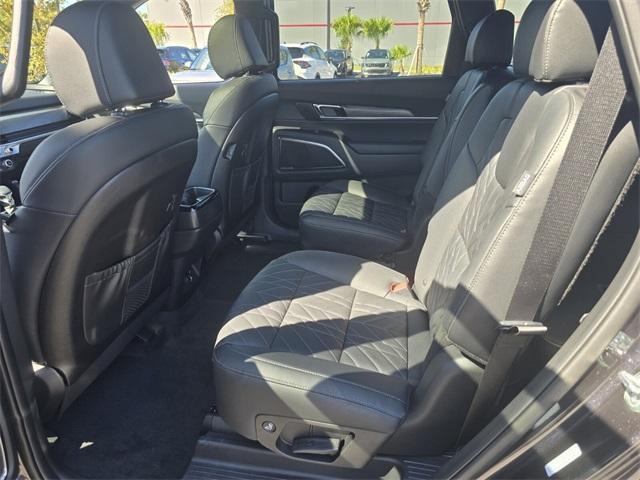 new 2025 Kia Telluride car, priced at $47,034