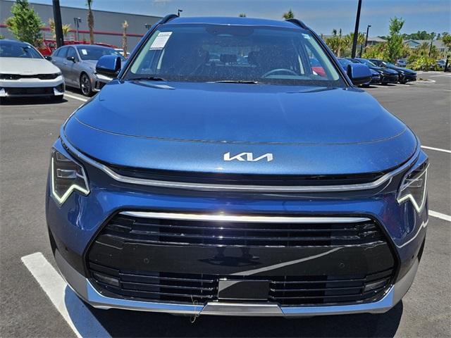 new 2025 Kia Niro car, priced at $36,960