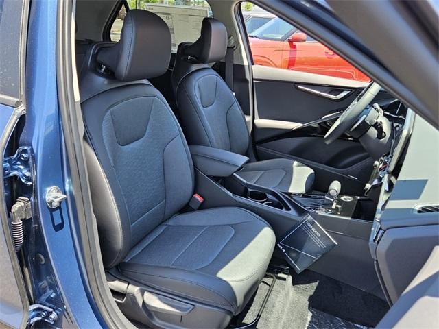 new 2025 Kia Niro car, priced at $36,960