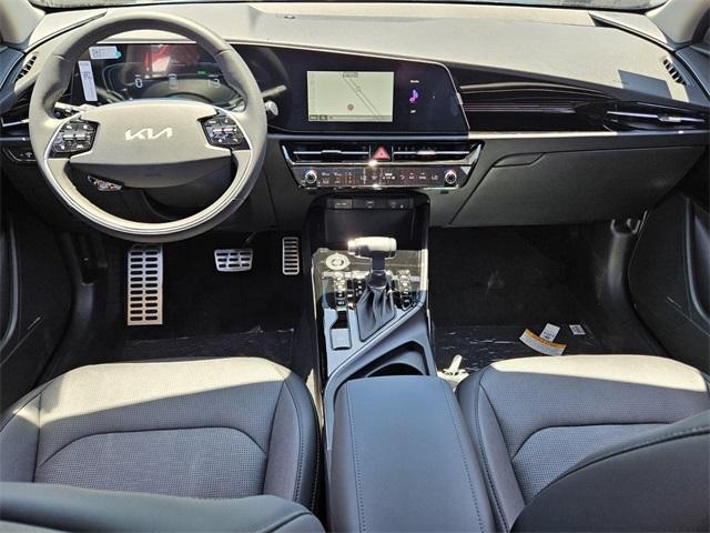 new 2025 Kia Niro car, priced at $36,960