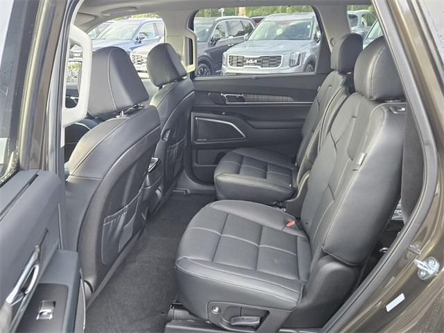 new 2025 Kia Telluride car, priced at $48,630