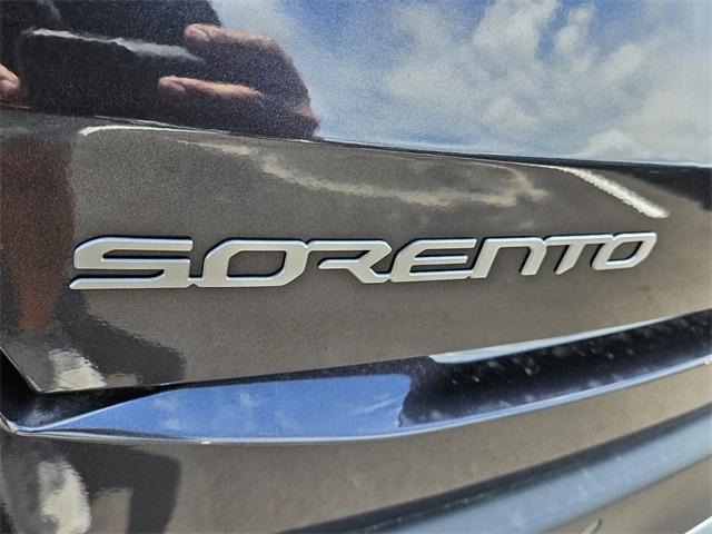 new 2025 Kia Sorento car, priced at $38,300