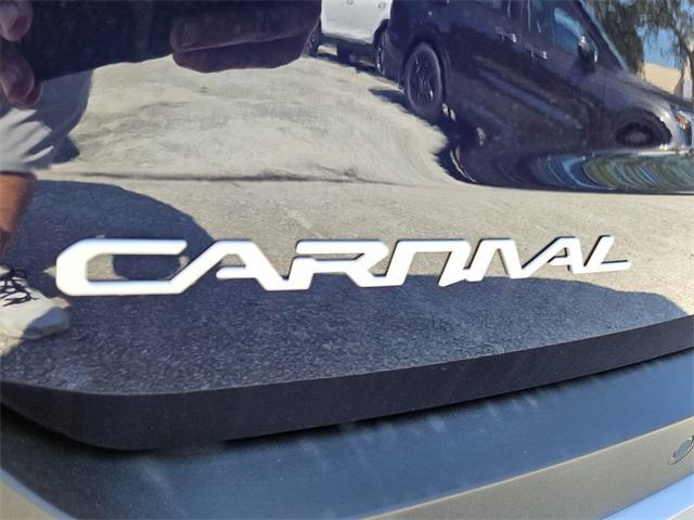 new 2025 Kia Carnival car, priced at $40,160