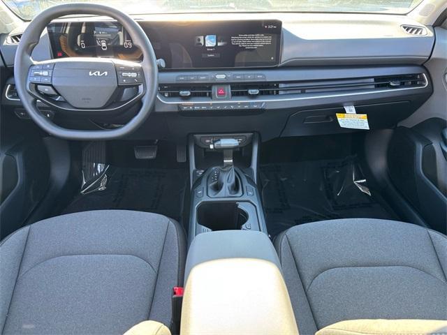 new 2025 Kia K4 car, priced at $24,375
