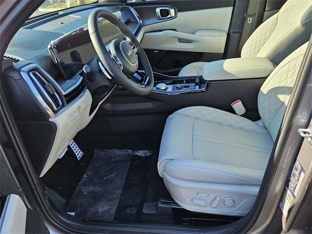 new 2025 Kia Sorento Hybrid car, priced at $48,265