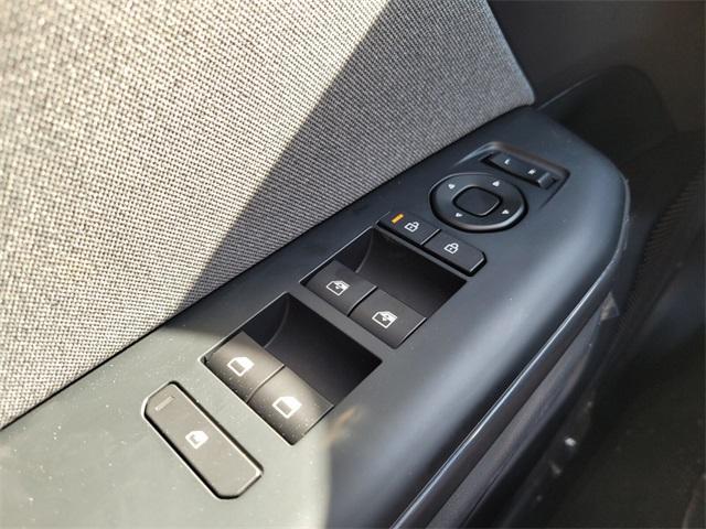 new 2025 Kia K4 car, priced at $23,506