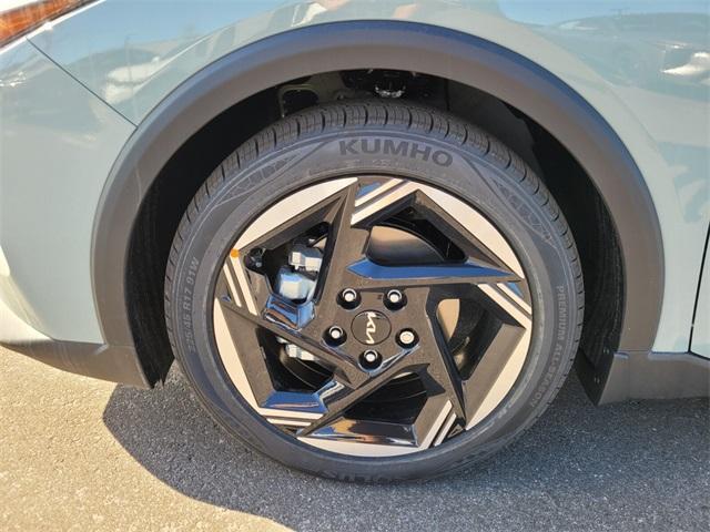 new 2025 Kia K4 car, priced at $23,506