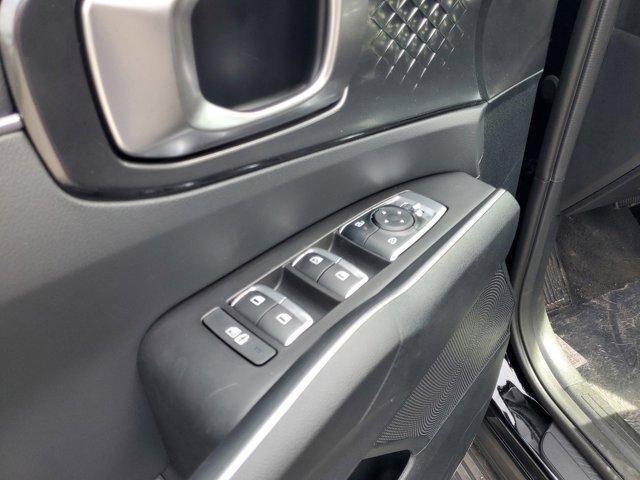 new 2025 Kia Sorento car, priced at $37,555