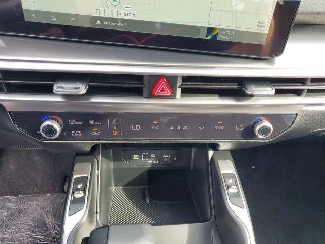 new 2025 Kia Sorento car, priced at $37,555