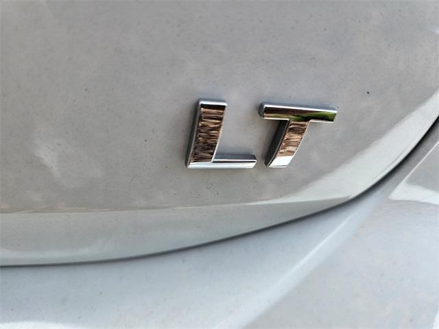 used 2022 Chevrolet Equinox car, priced at $21,891