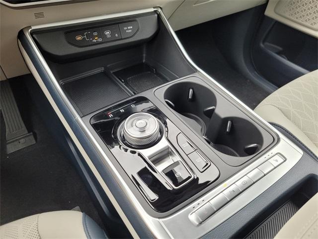 new 2026 Kia Carnival Hybrid car, priced at $42,847