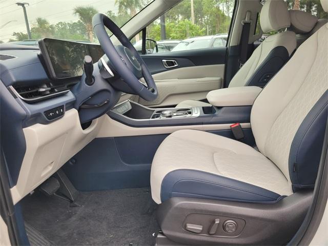 new 2026 Kia Carnival Hybrid car, priced at $42,847