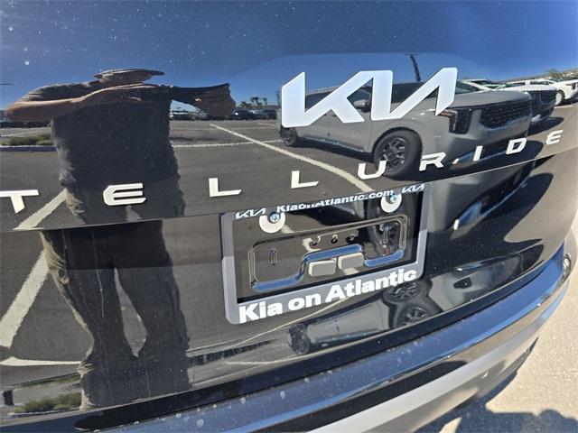 new 2025 Kia Telluride car, priced at $41,615