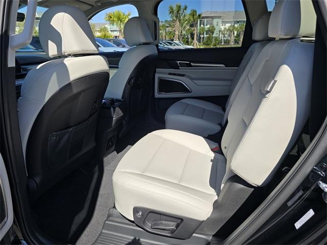 new 2025 Kia Telluride car, priced at $41,615