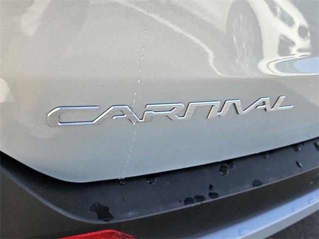 new 2025 Kia Carnival car, priced at $43,200