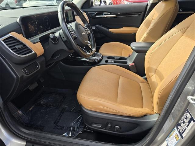 used 2024 Kia Seltos car, priced at $20,205