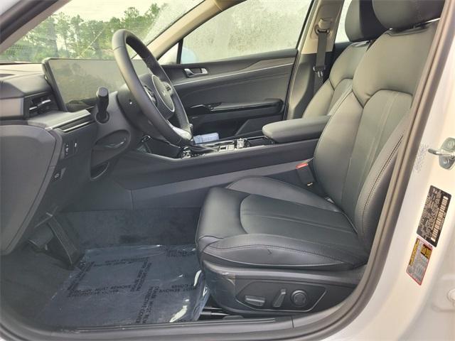 new 2026 Kia K5 car, priced at $33,941