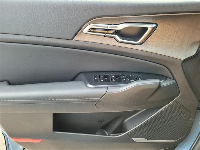new 2026 Kia Sportage Hybrid car, priced at $37,775