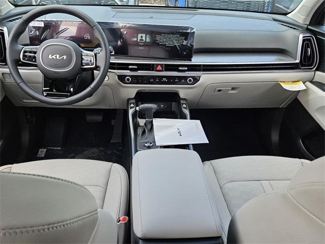 new 2025 Kia Sorento car, priced at $37,830