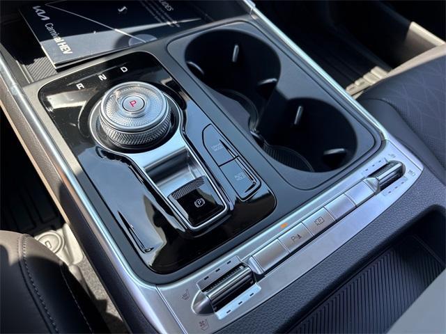 new 2025 Kia Carnival Hybrid car, priced at $50,115