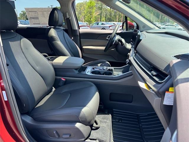new 2025 Kia Carnival Hybrid car, priced at $50,115
