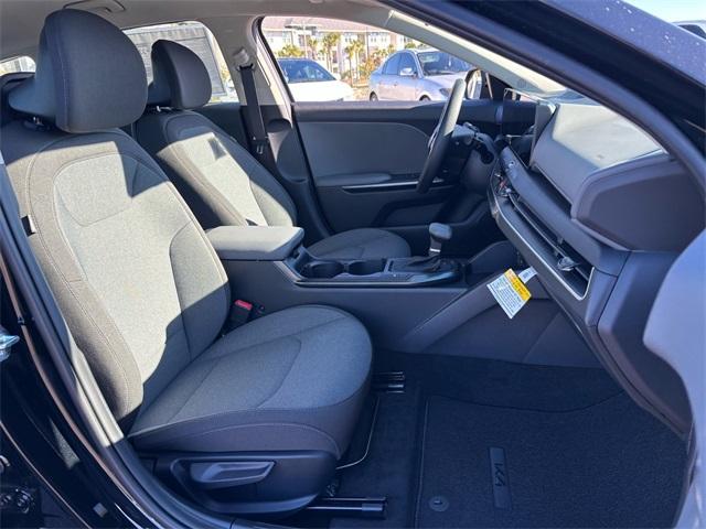 new 2025 Kia K4 car, priced at $24,375