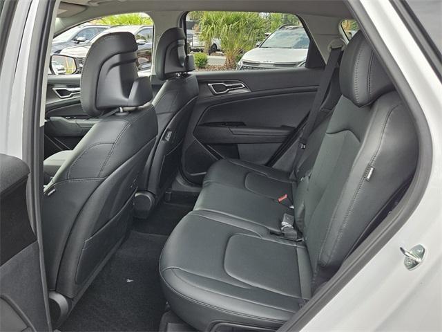 new 2025 Kia Sportage car, priced at $31,455