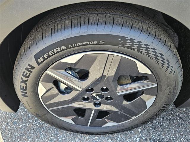 new 2025 Kia EV6 car, priced at $50,040