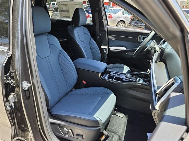 new 2025 Kia Sorento Hybrid car, priced at $48,785