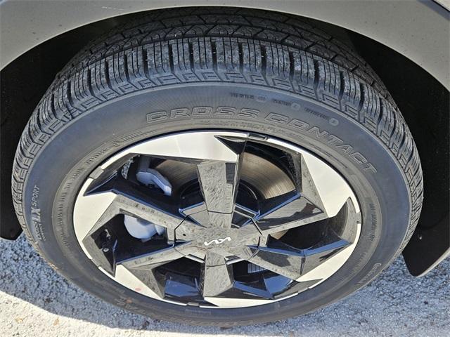 new 2025 Kia Sorento Hybrid car, priced at $48,785