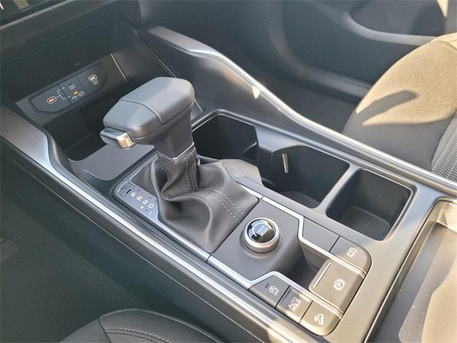 new 2026 Kia Sorento car, priced at $30,177