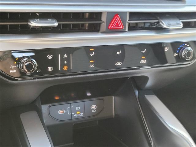 new 2026 Kia Sorento car, priced at $30,177