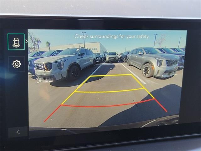 new 2026 Kia Sorento car, priced at $30,177